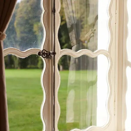 Bayard Elegance فندق مبيت وإفطار 3*