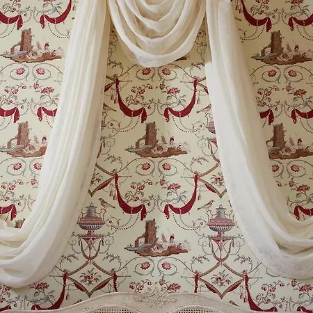 Bayard Elegance فندق مبيت وإفطار 3*
